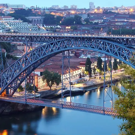 Apartment Bmyguest - Cardosas Stylish