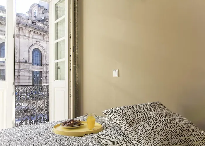 Apartment Bmyguest - Cardosas Stylish *