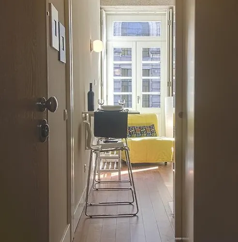 Apartment Bmyguest - Cardosas Stylish